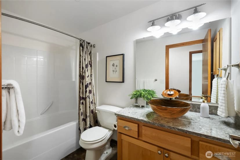 Property photo for 16830 Reichel Road Se, Rainier photo 19