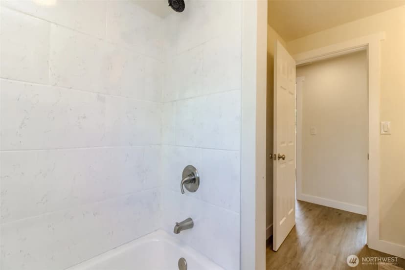Property photo for 1522 E 32nd Street, Bremerton photo 14