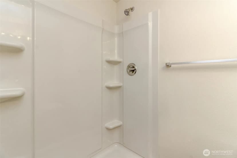 Property photo for 1522 E 32nd Street, Bremerton photo 25