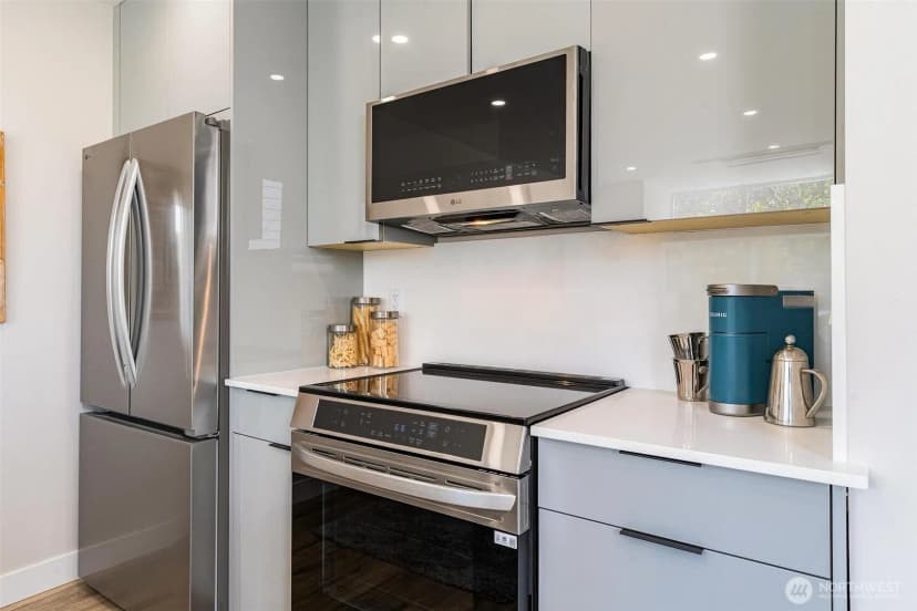 Property photo for 1616 S Juneau Street, Seattle photo 8