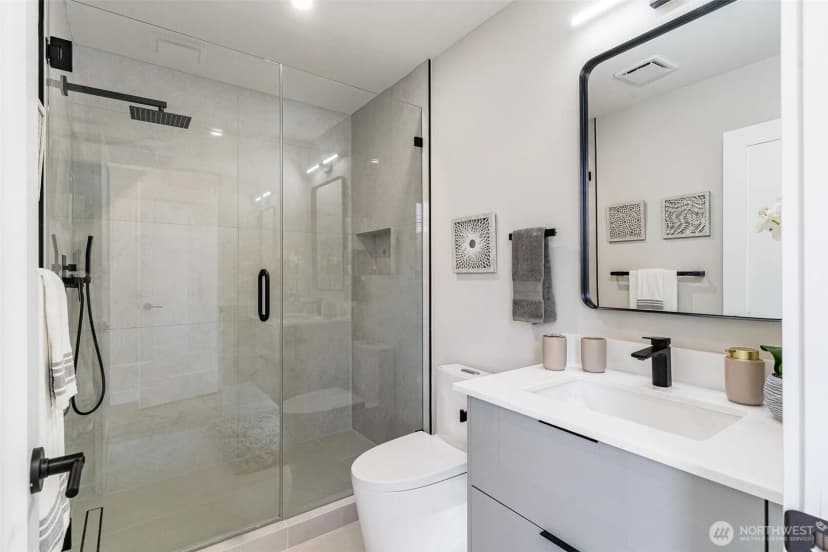 Property photo for 1616 S Juneau Street, Seattle photo 12