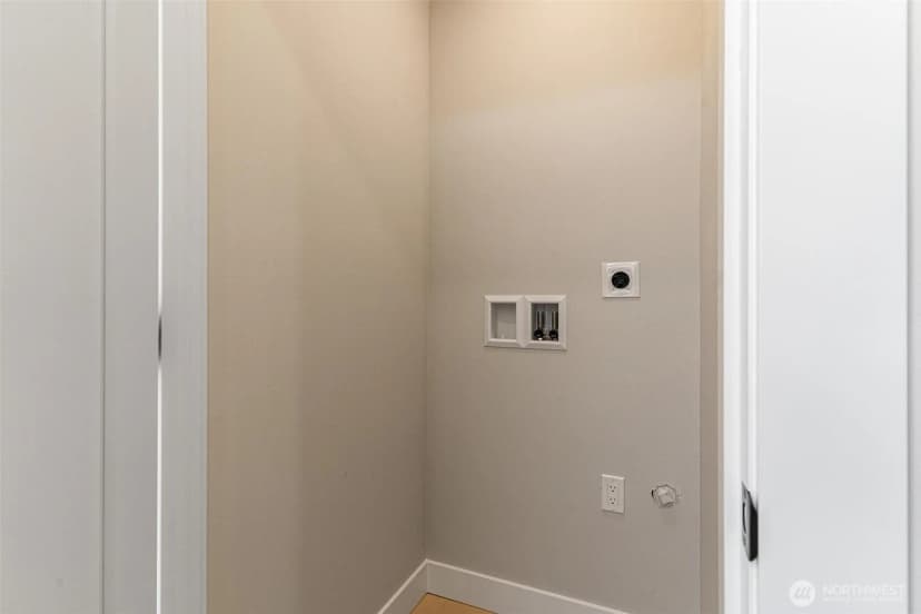 Property photo for 1616 S Juneau Street, Seattle photo 15