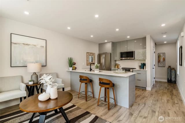 Property photo for 1616 S Juneau Street, Seattle photo 4