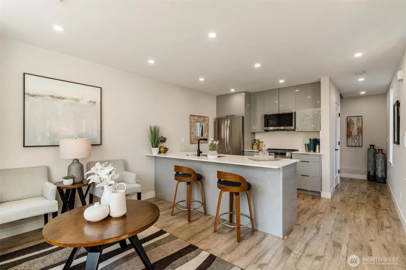 Property photo for 1616 S Juneau Street, Seattle photo 4