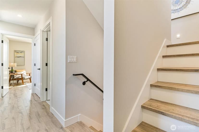 Property photo for 1616 S Juneau Street, Seattle photo 9