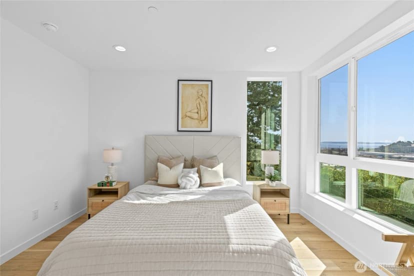 Property photo for 2538 14th Avenue W #a, Seattle photo 11