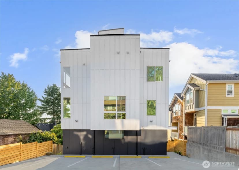 Property photo for 2538 14th Avenue W #a, Seattle photo 22