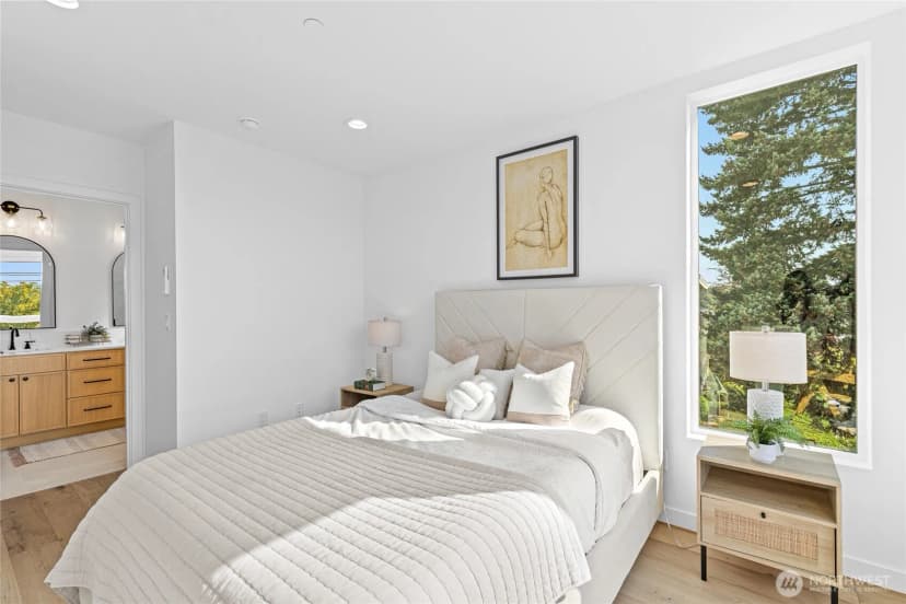 Property photo for 2538 14th Avenue W #a, Seattle photo 13