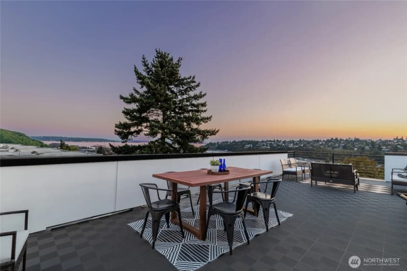 Property photo for 2538 14th Avenue W #a, Seattle