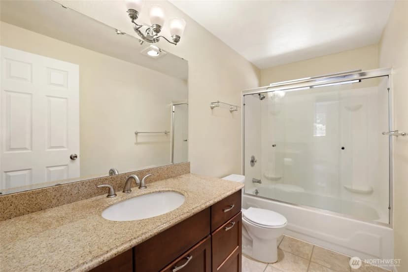 Property photo for 19028 Se Covington Sawyer Road, Kent photo 22