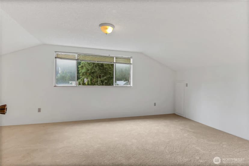 Property photo for 7902 Onyx Court Sw, Lakewood photo 20