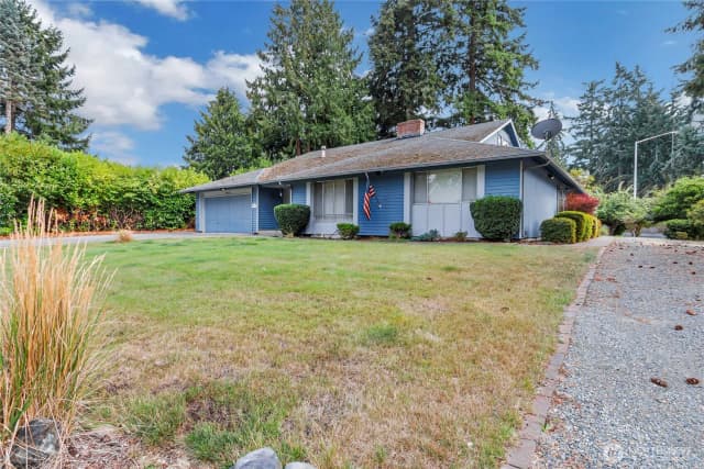Property photo for 7902 Onyx Court Sw, Lakewood photo 3