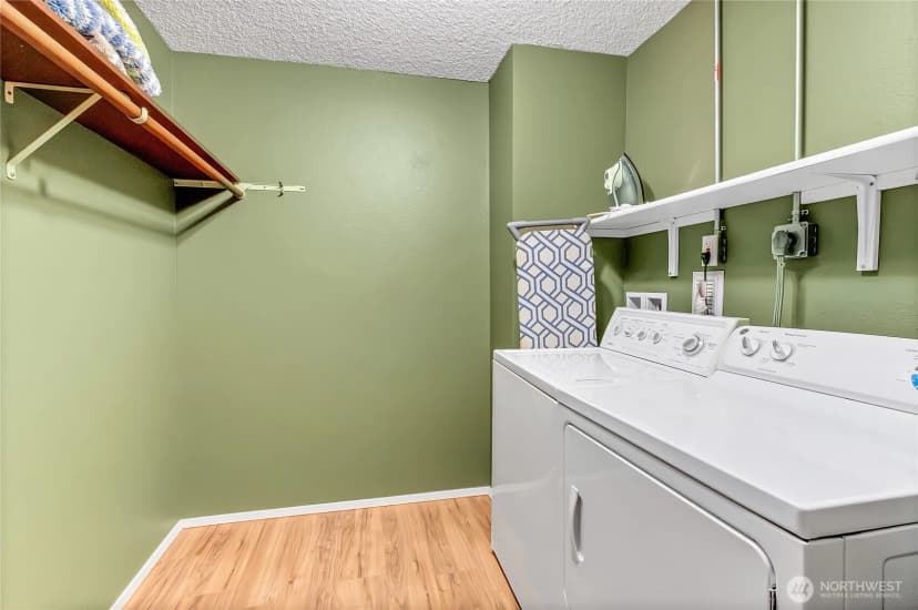 Property photo for 7902 Onyx Court Sw, Lakewood photo 30