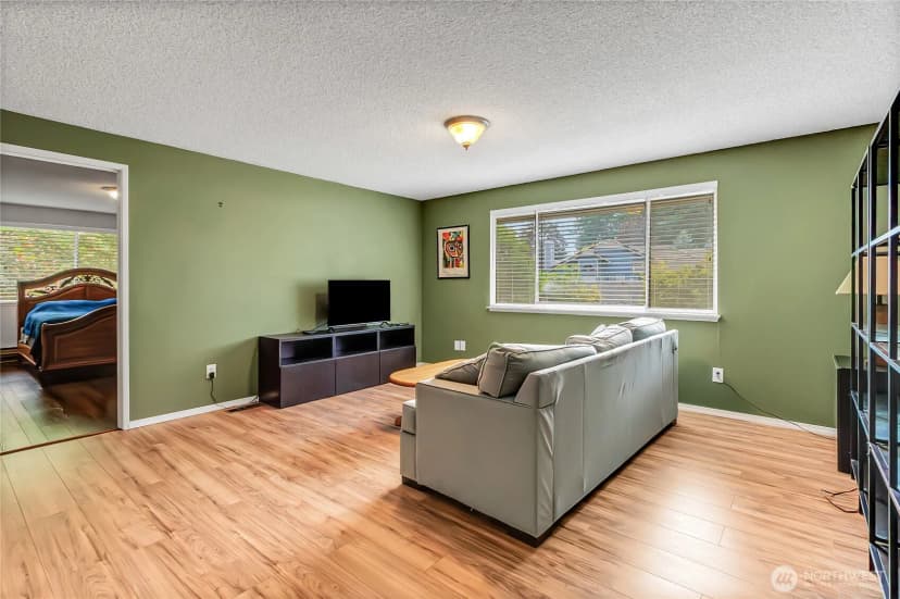 Property photo for 7902 Onyx Court Sw, Lakewood photo 25