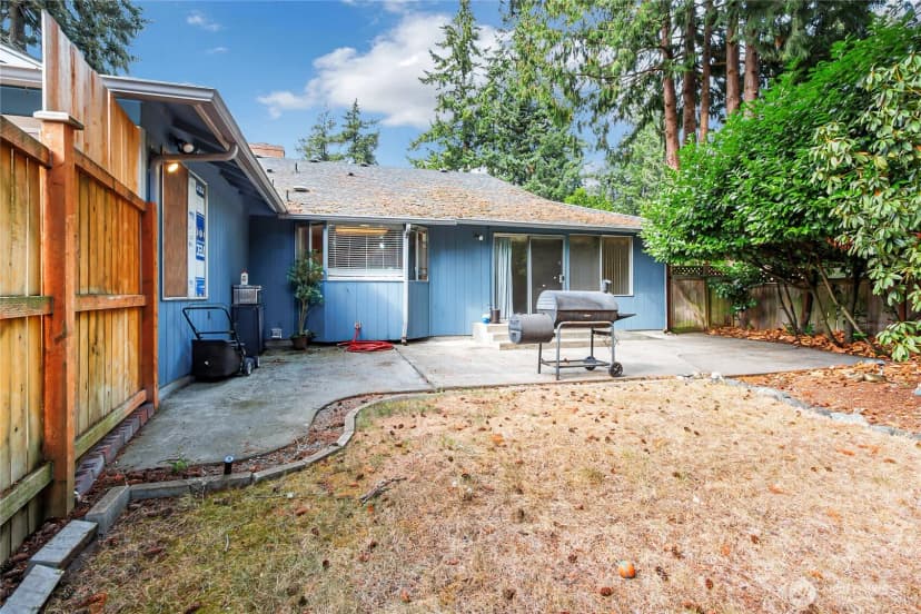 Property photo for 7902 Onyx Court Sw, Lakewood photo 16