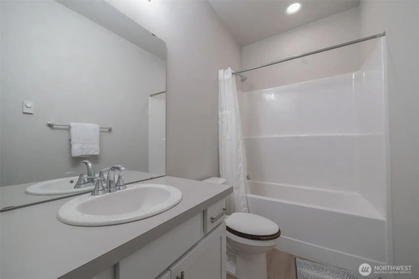 Property photo for 4305 23rd Court Ne, Olympia photo 9