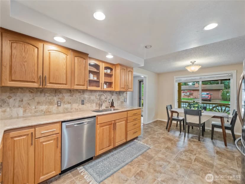 Property photo for 18518 Se 244th Place, Covington photo 12