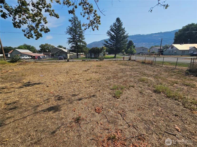 Property photo for 302 Main Street, Oroville photo 19