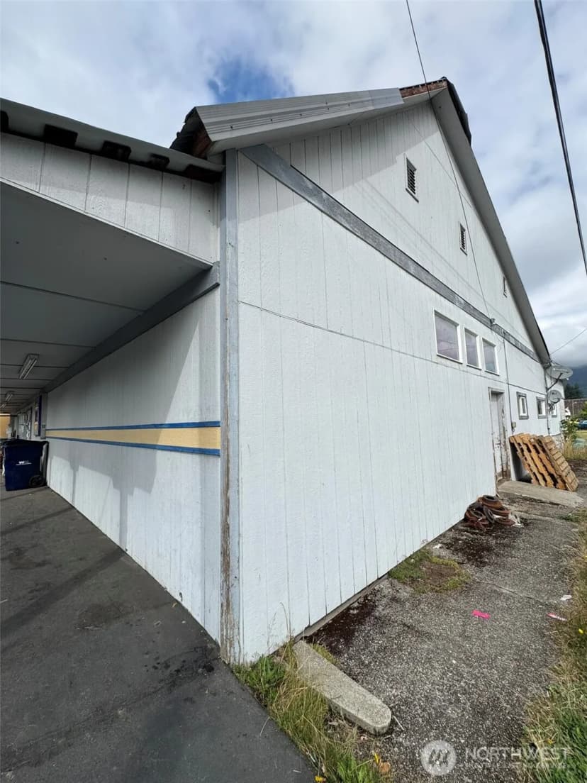 Property photo for 1070 Darrington Street, Darrington photo 5