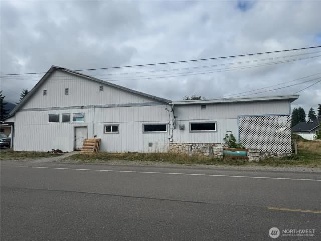 Property photo for 1070 Darrington Street, Darrington photo 3