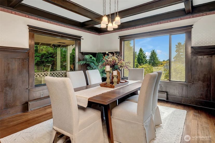 Property photo for 9733 Arrowsmith Avenue S, Seattle photo 11