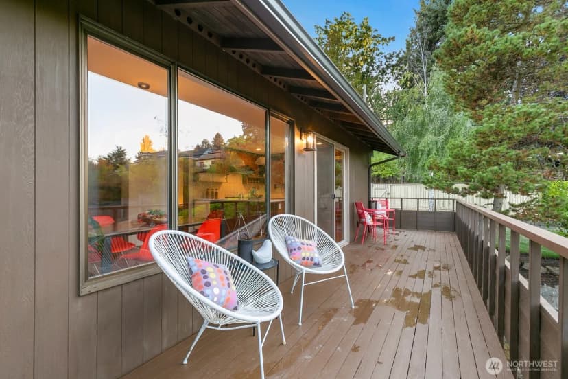 Property photo for 3455 35th Ave W, Seattle photo 16