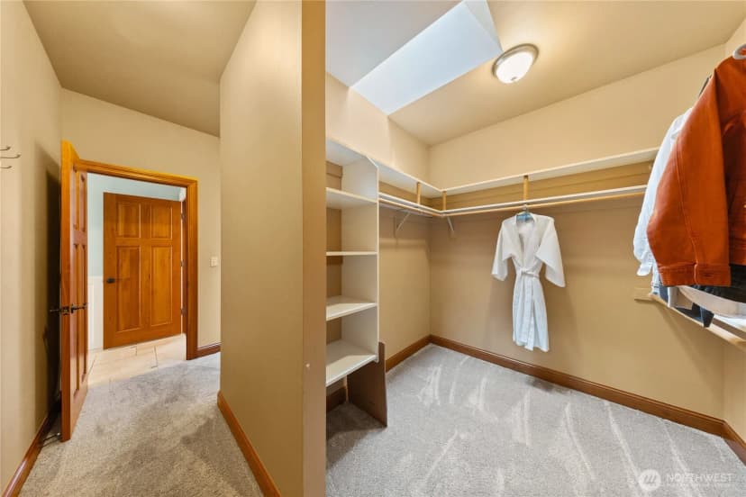 Property photo for 2911 Meridian Court, Anacortes photo 19