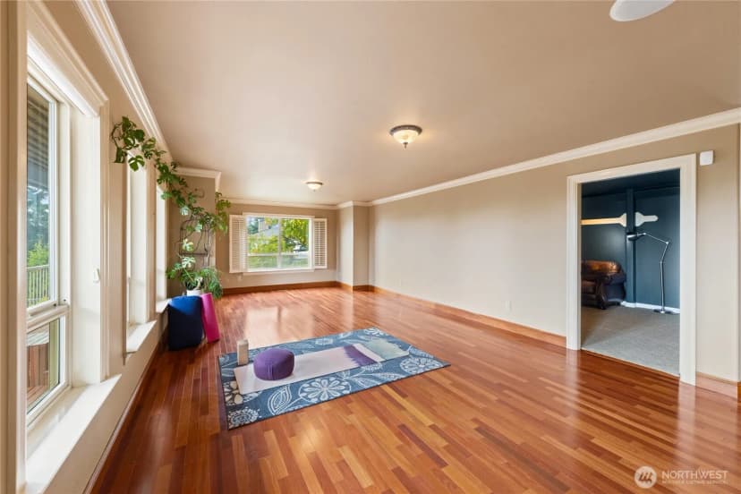 Property photo for 2911 Meridian Court, Anacortes photo 23