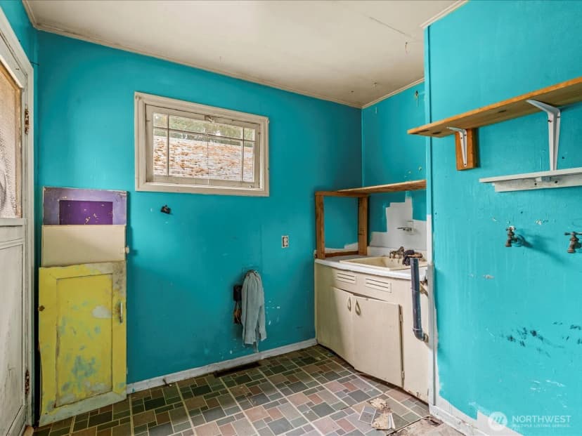 Property photo for 20135 4th Avenue S, Des Moines photo 10