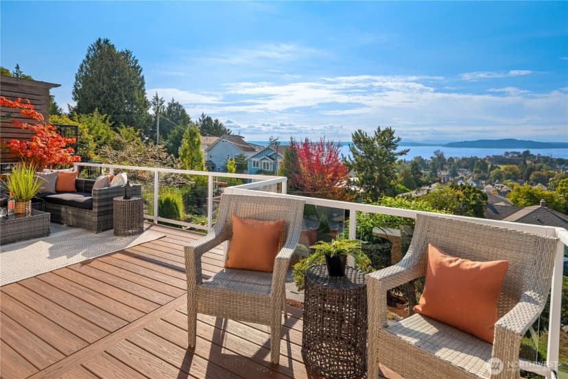 Property photo for 3326 58th Avenue Sw, Seattle photo 23