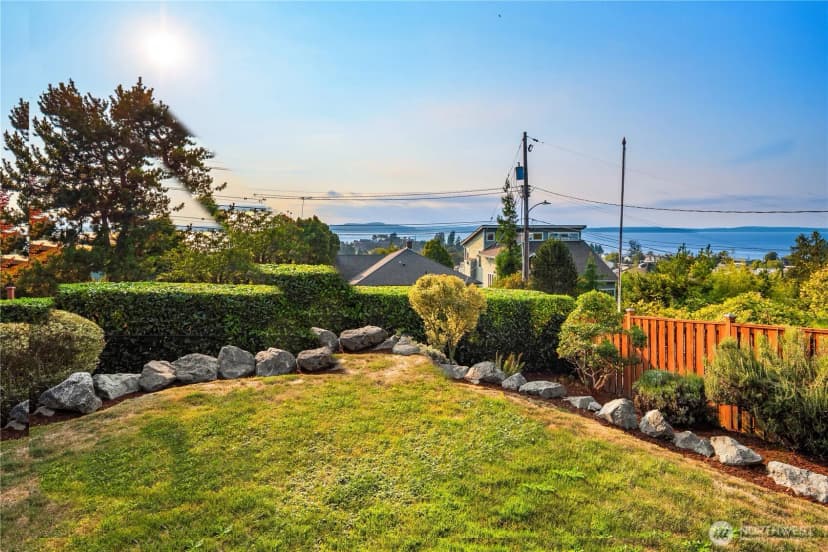 Property photo for 3326 58th Avenue Sw, Seattle photo 35