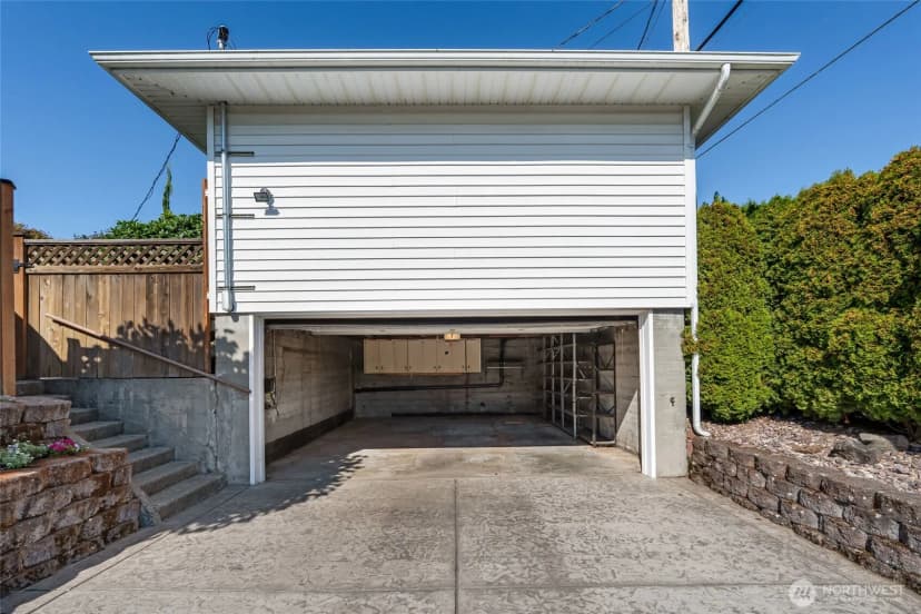 Property photo for 931 Hoyt Avenue, Everett photo 31