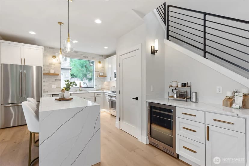 Property photo for 1506 3rd Street, Kirkland photo 7
