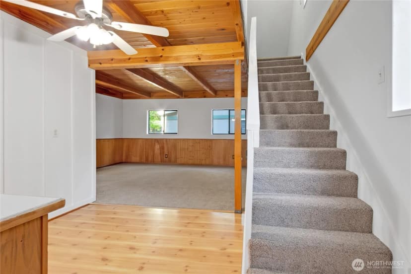 Property photo for 213 346th Street E, Roy photo 19