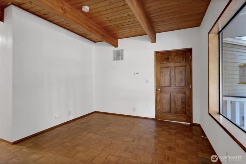 Property photo for 213 346th Street E, Roy photo 21