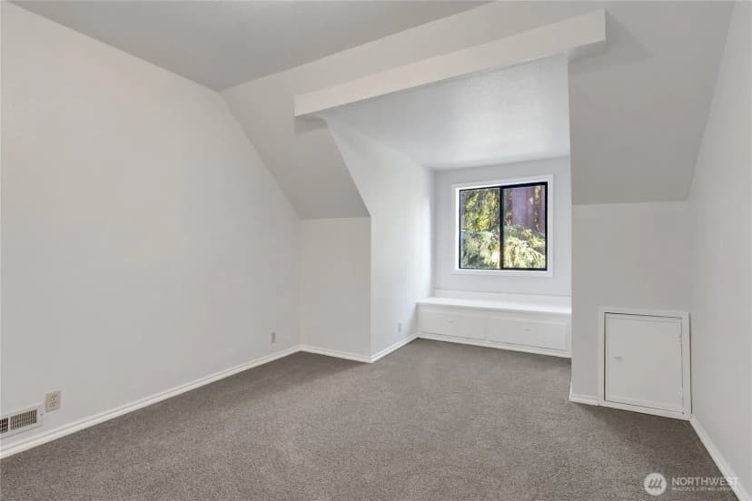 Property photo for 213 346th Street E, Roy photo 20