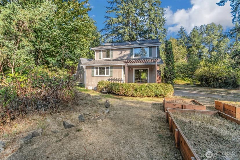 Property photo for 213 346th Street E, Roy photo 5