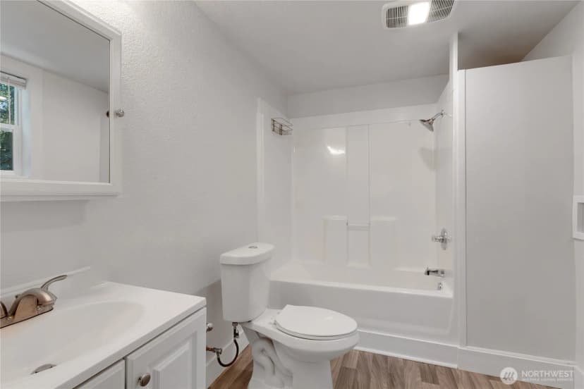 Property photo for 213 346th Street E, Roy photo 26
