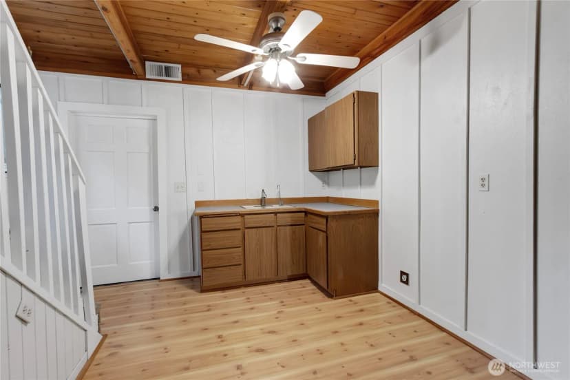 Property photo for 213 346th Street E, Roy photo 24