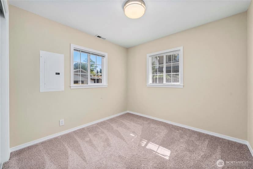 Property photo for 1617 Ne 28th Street, Renton photo 32