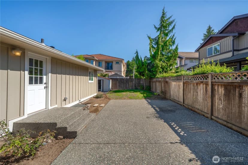 Property photo for 1617 Ne 28th Street, Renton photo 20