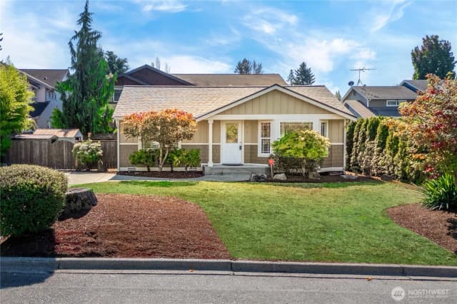 Property photo for 1617 Ne 28th Street, Renton photo 3
