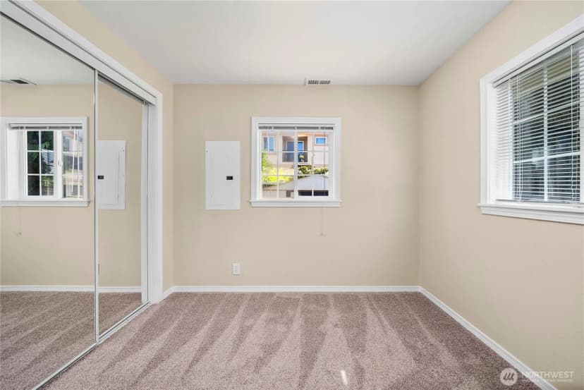 Property photo for 1617 Ne 28th Street, Renton photo 33