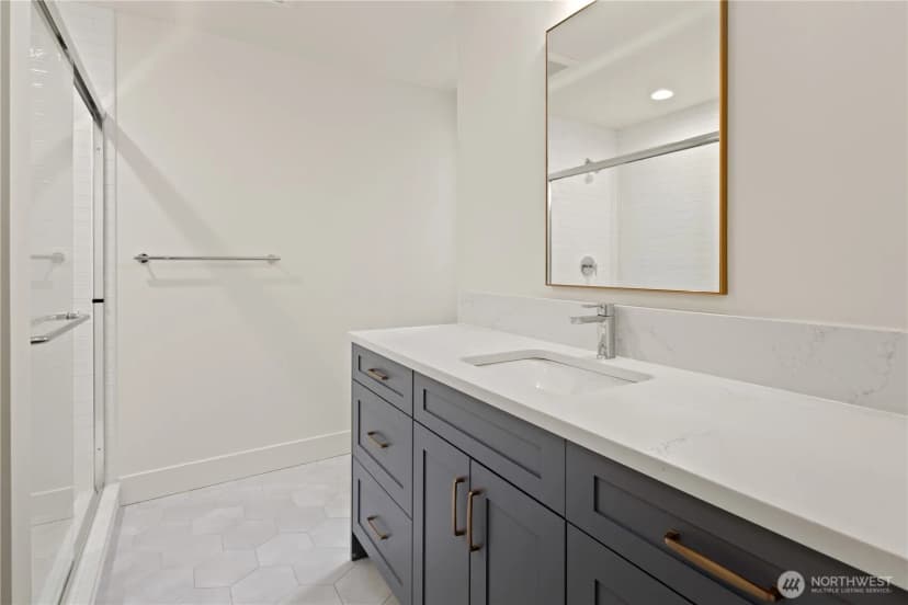 Property photo for 335 18th Avenue, Kirkland photo 32