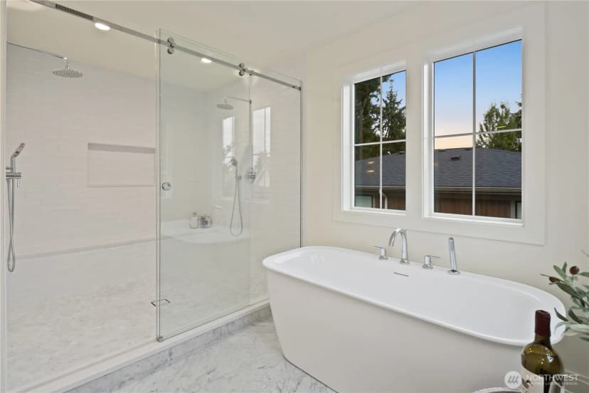 Property photo for 335 18th Avenue, Kirkland photo 23