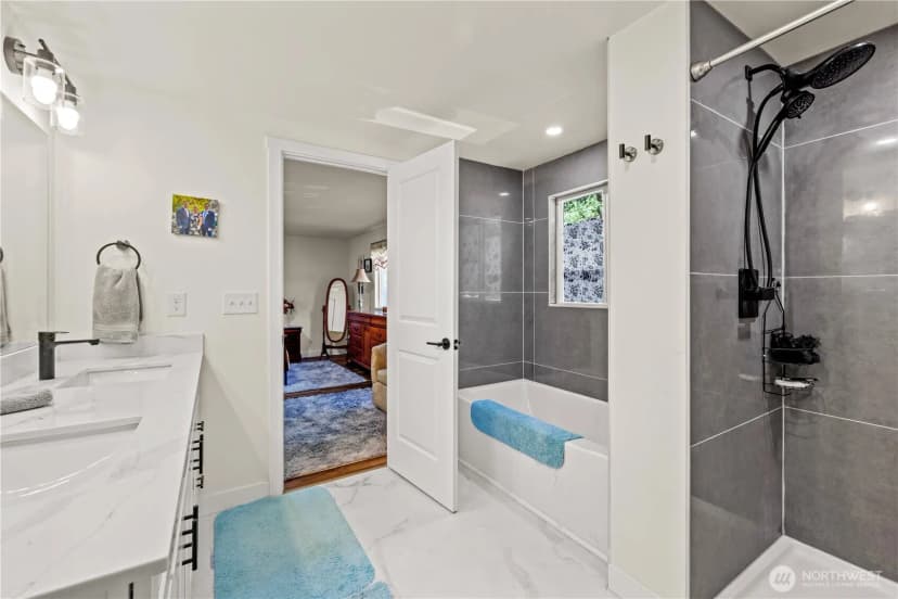 Property photo for 7712 295th Street S, Roy photo 18