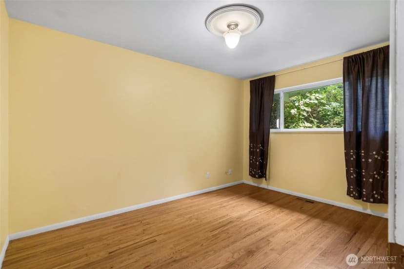 Property photo for 19040 103rd Avenue Ne, Bothell photo 20
