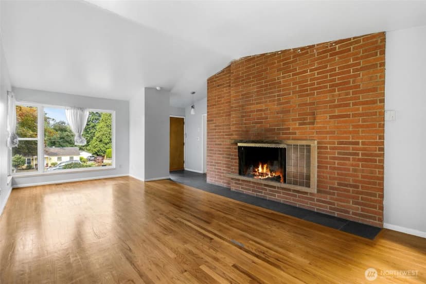 Property photo for 19040 103rd Avenue Ne, Bothell photo 9