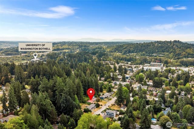 Property photo for 19040 103rd Avenue Ne, Bothell photo 5