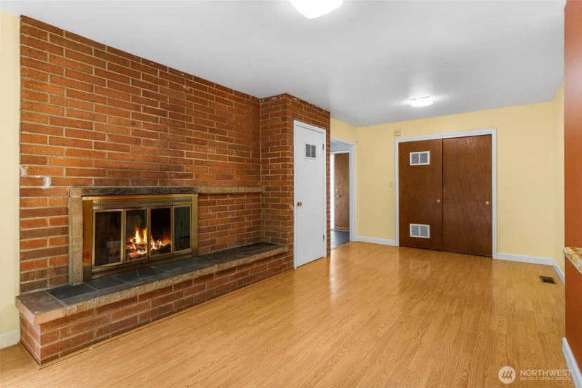 Property photo for 19040 103rd Avenue Ne, Bothell photo 17